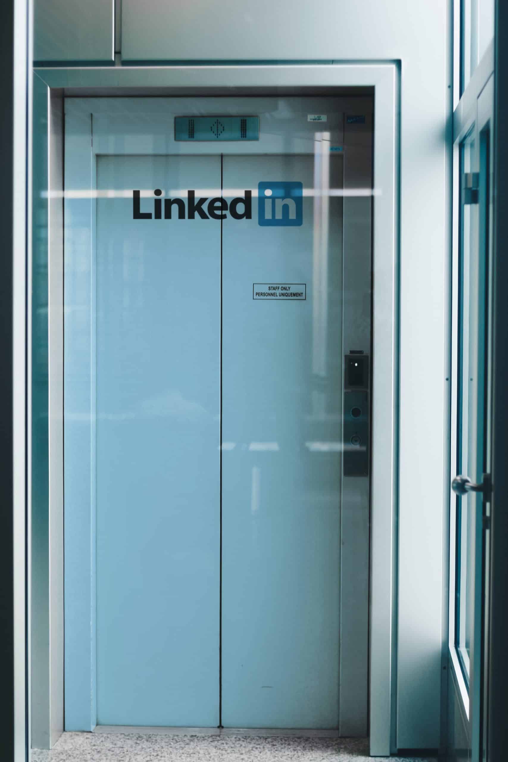 Advertising Online Platforms Article Image