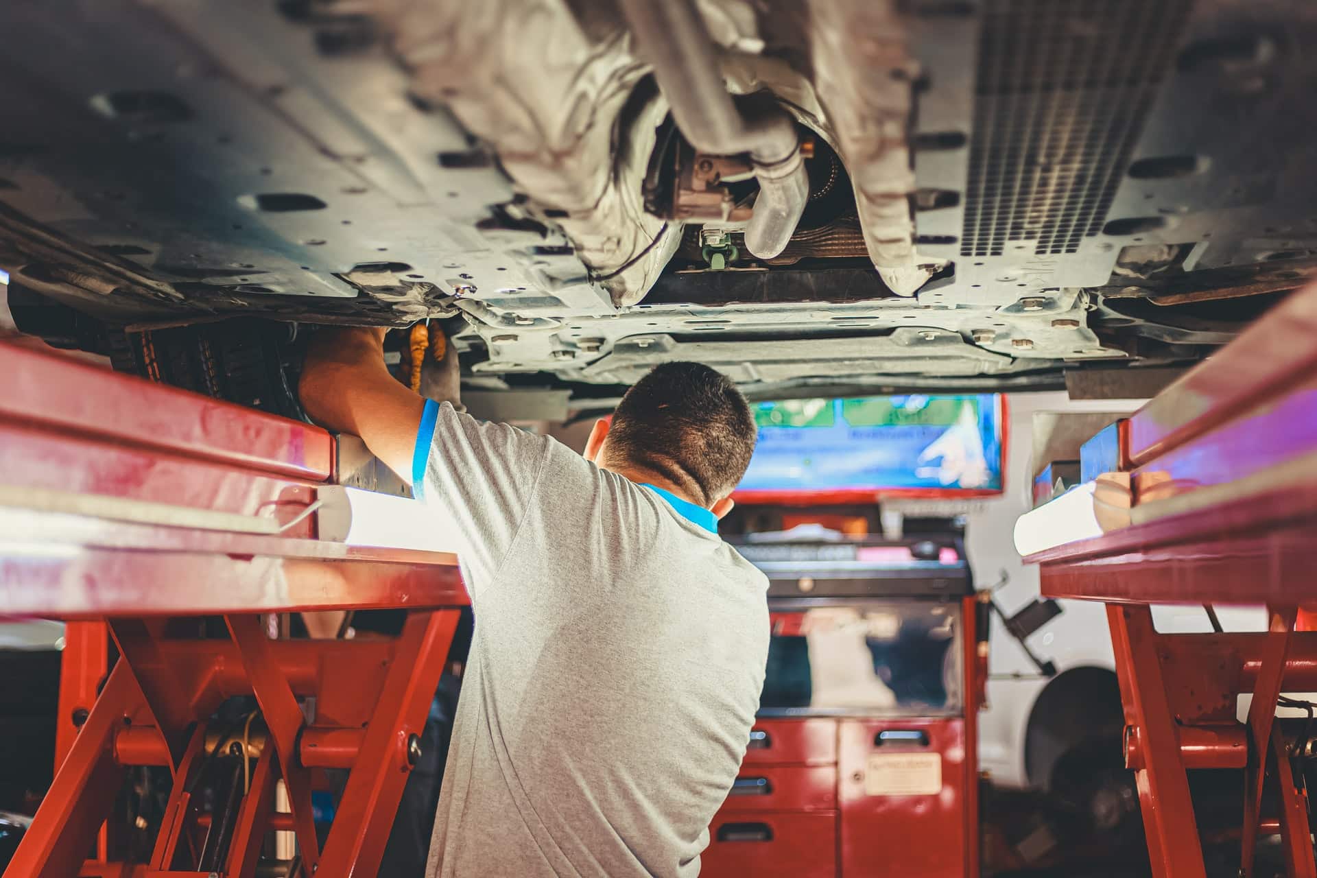 Questions Ask Car Mechanic Header Image