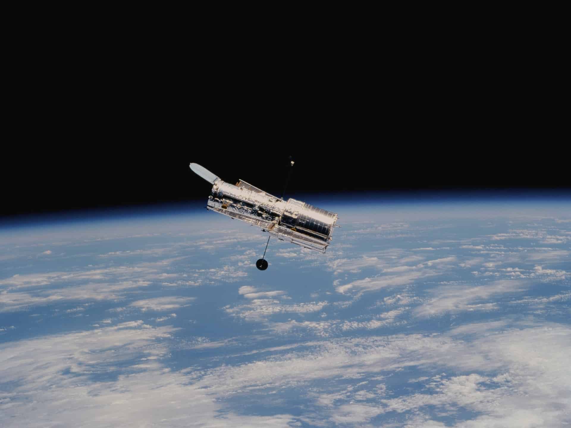 Hubble Space Station Header Image