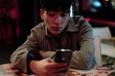 Bitcoin Transaction And Decentrialized Ledger Image1