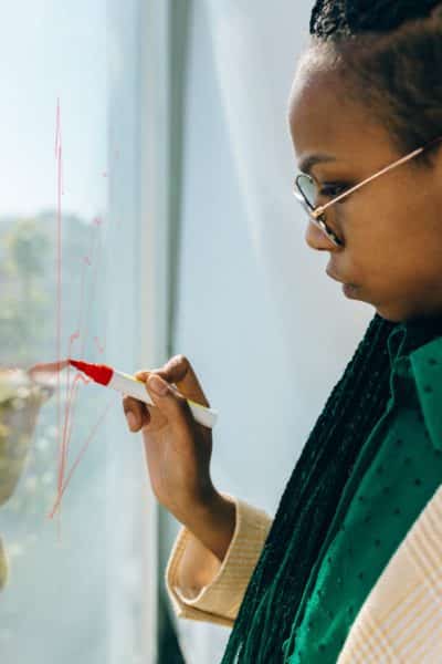 Forex Broker IronFX Guide Image2