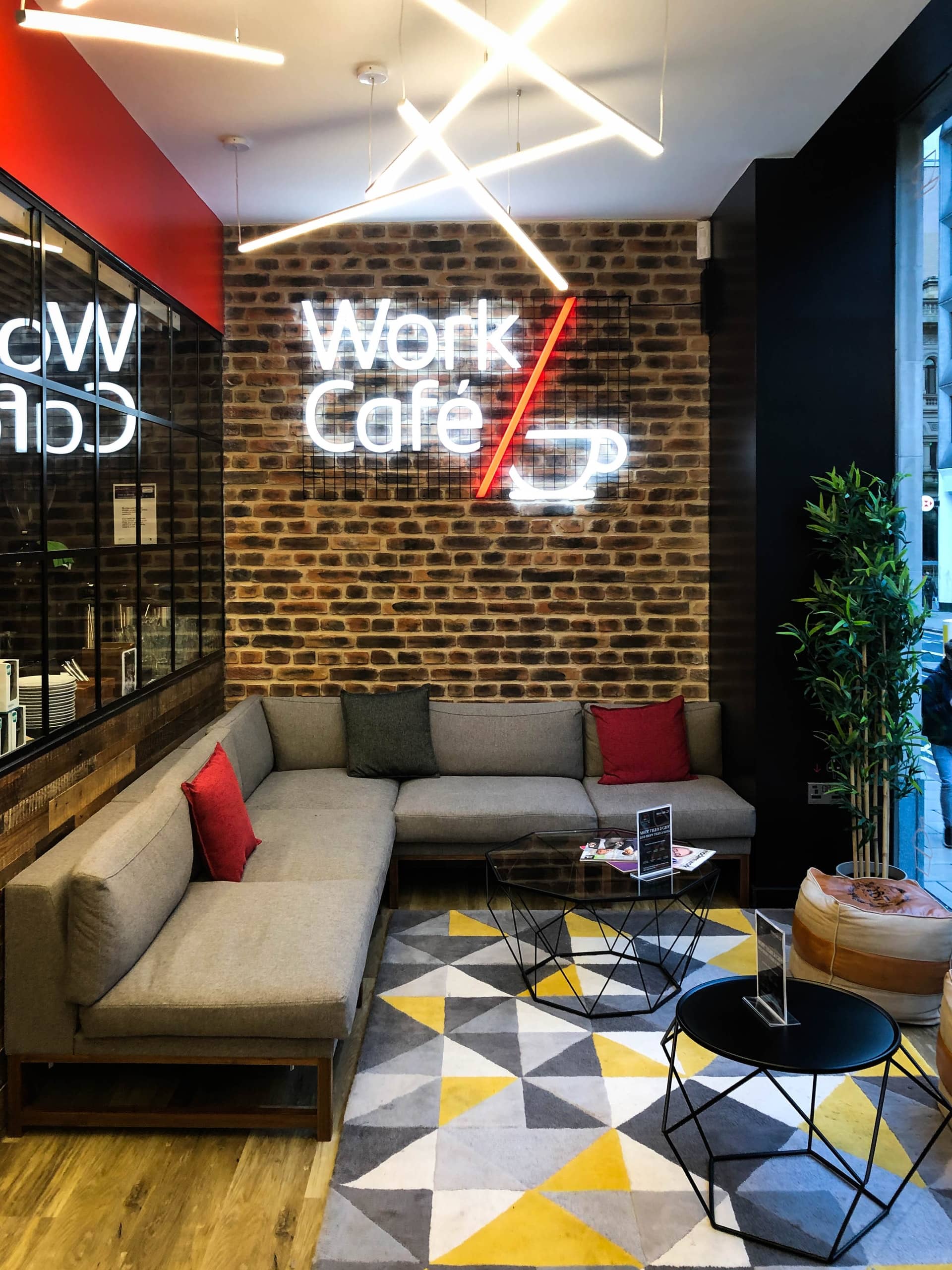 How Improve Productivity Efficiency Workplace Article Image