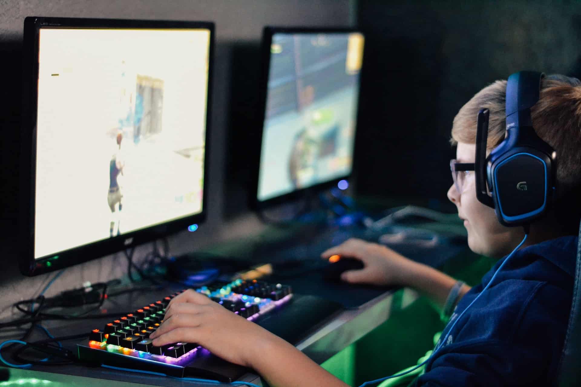 Advantages Kids Playing Video Games Header Image