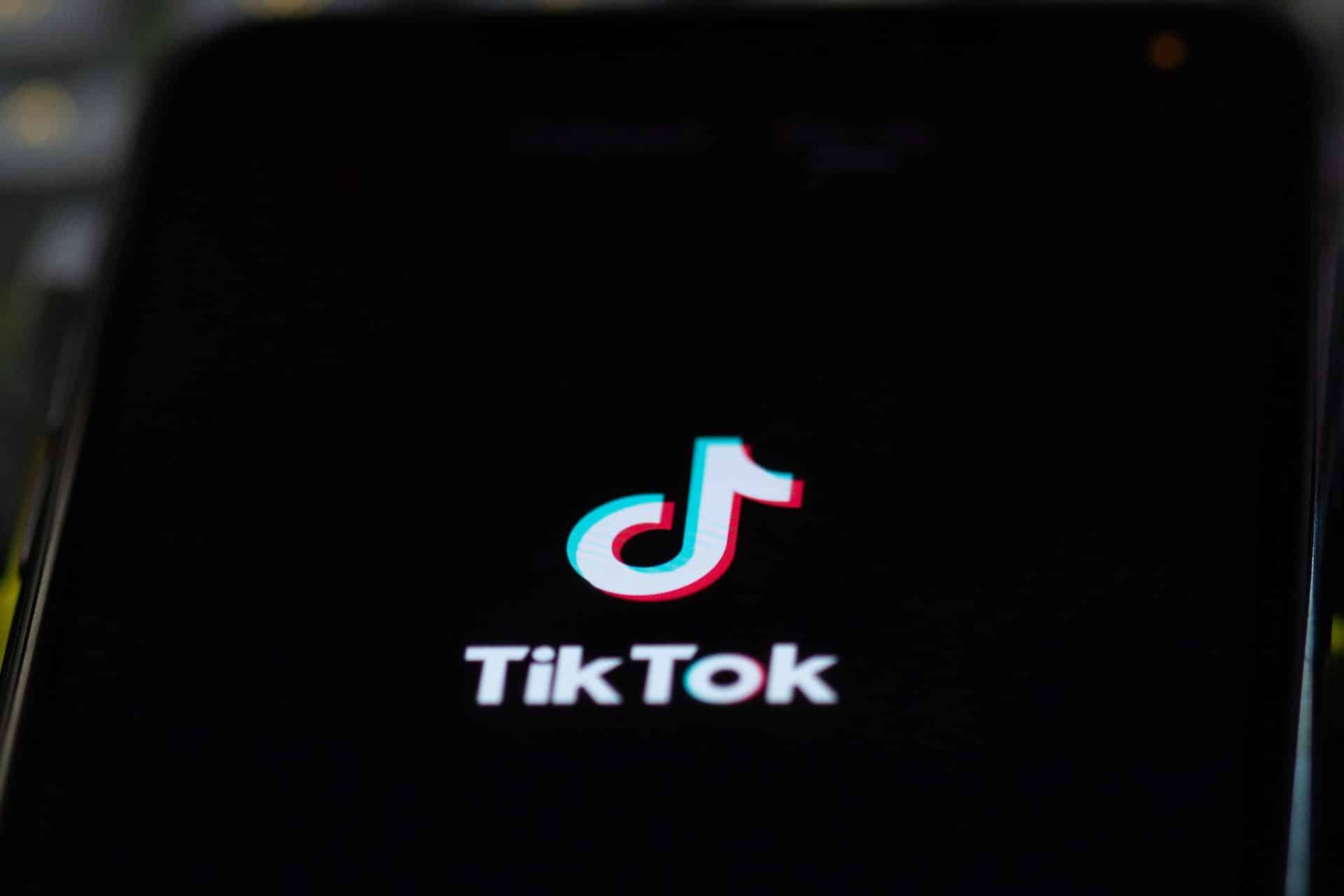 Way Use TikTok Reach Target Audience Header Image