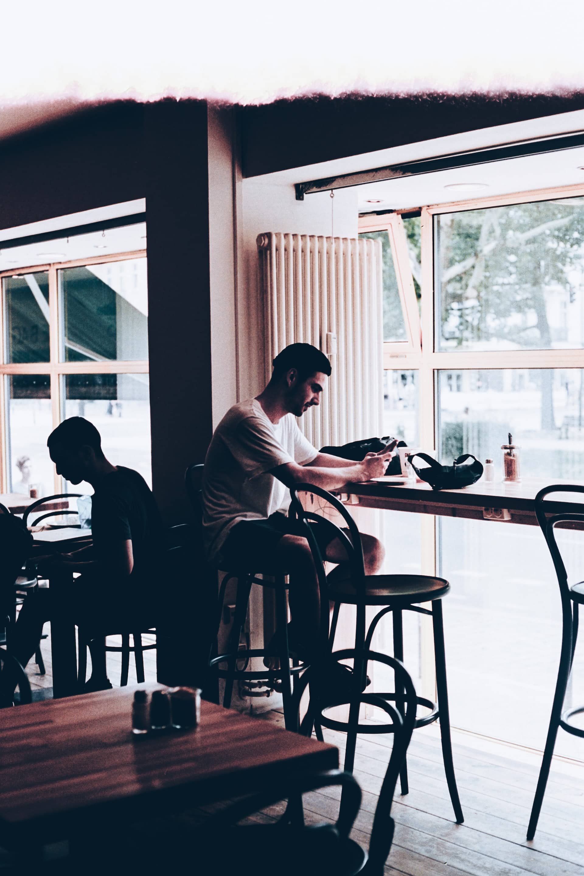 Ways Tell Active Phone Article Image