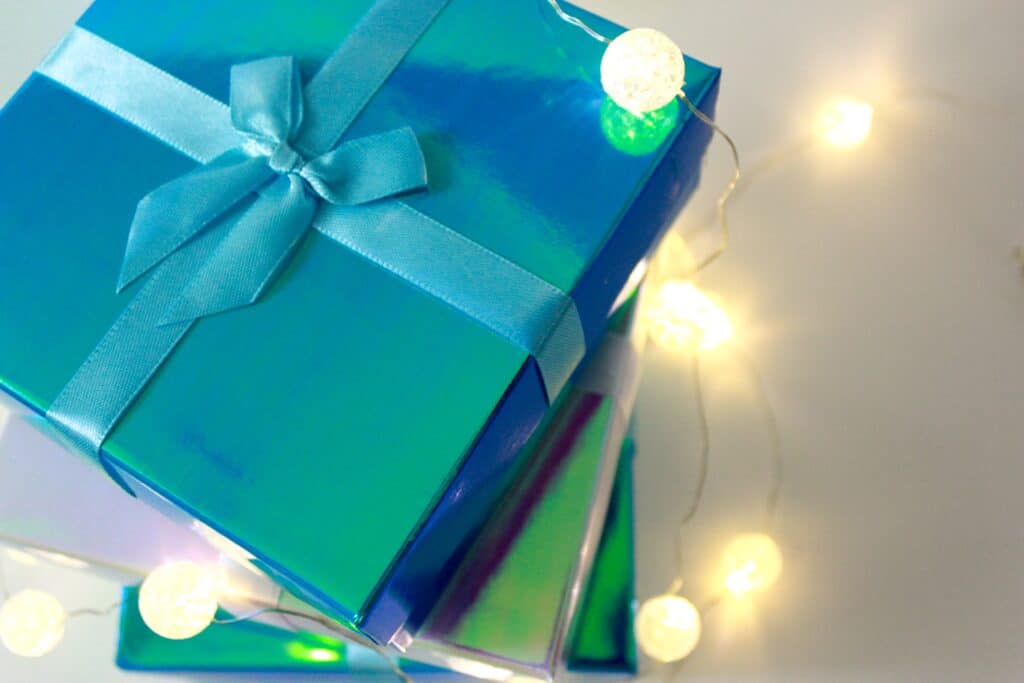 Leveraging Your Business Through Custom-made Gifts