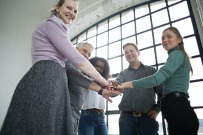 Workplace Conflict Solutions Leaders Management Image1