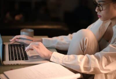 Professional Players Online Texas Holdem Guide Image1