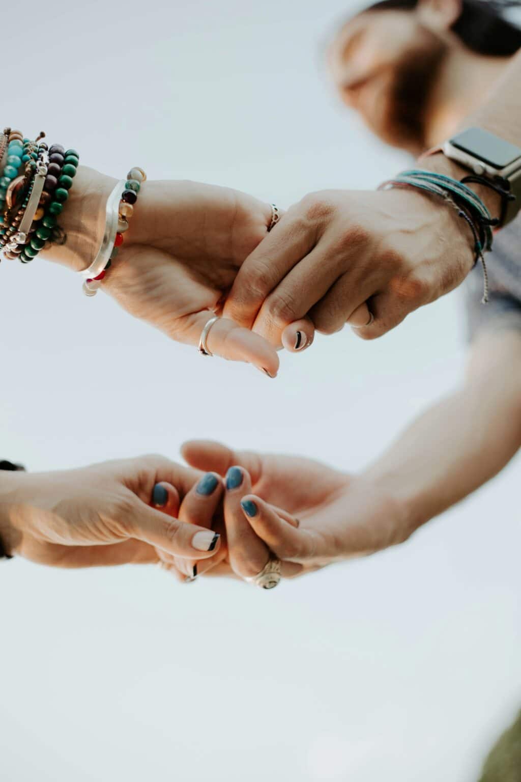 6 Reasons Should Buy Bracelets Online 6 Reasons Should Buy Bracelets Online