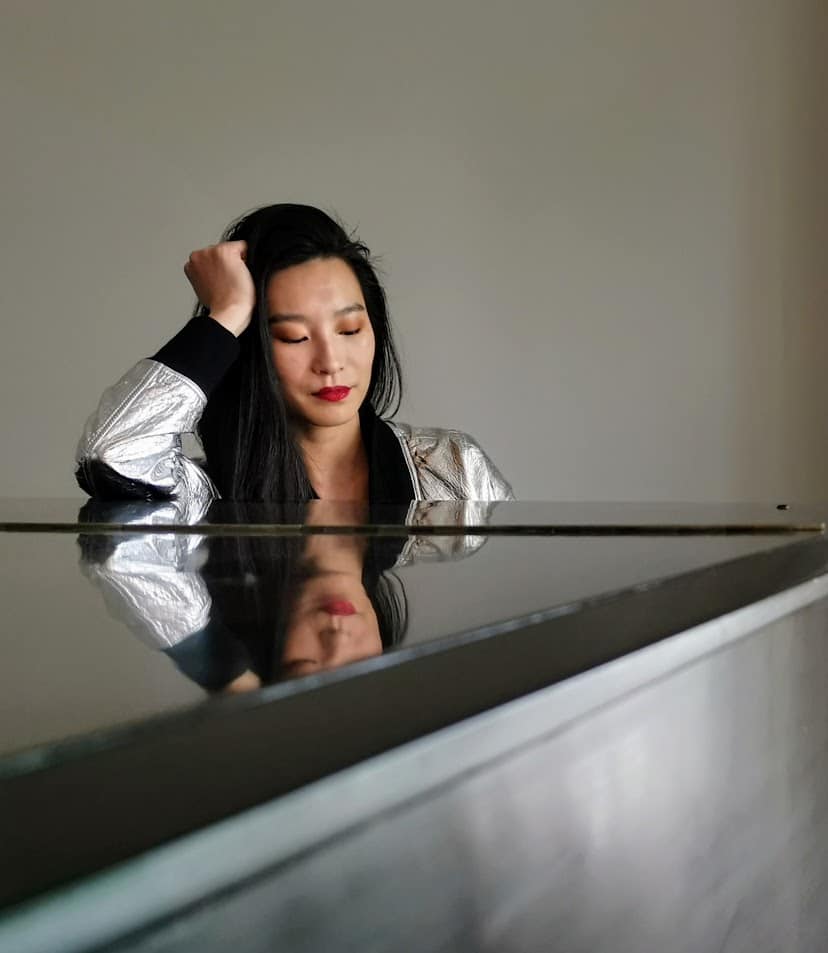 Amanda Zhou Portrayal Vicky Header Image