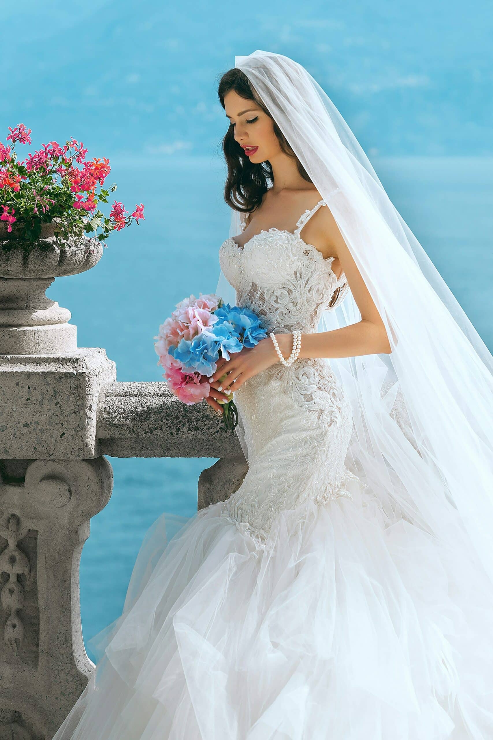 Mermaid Wedding Dresses Article Image