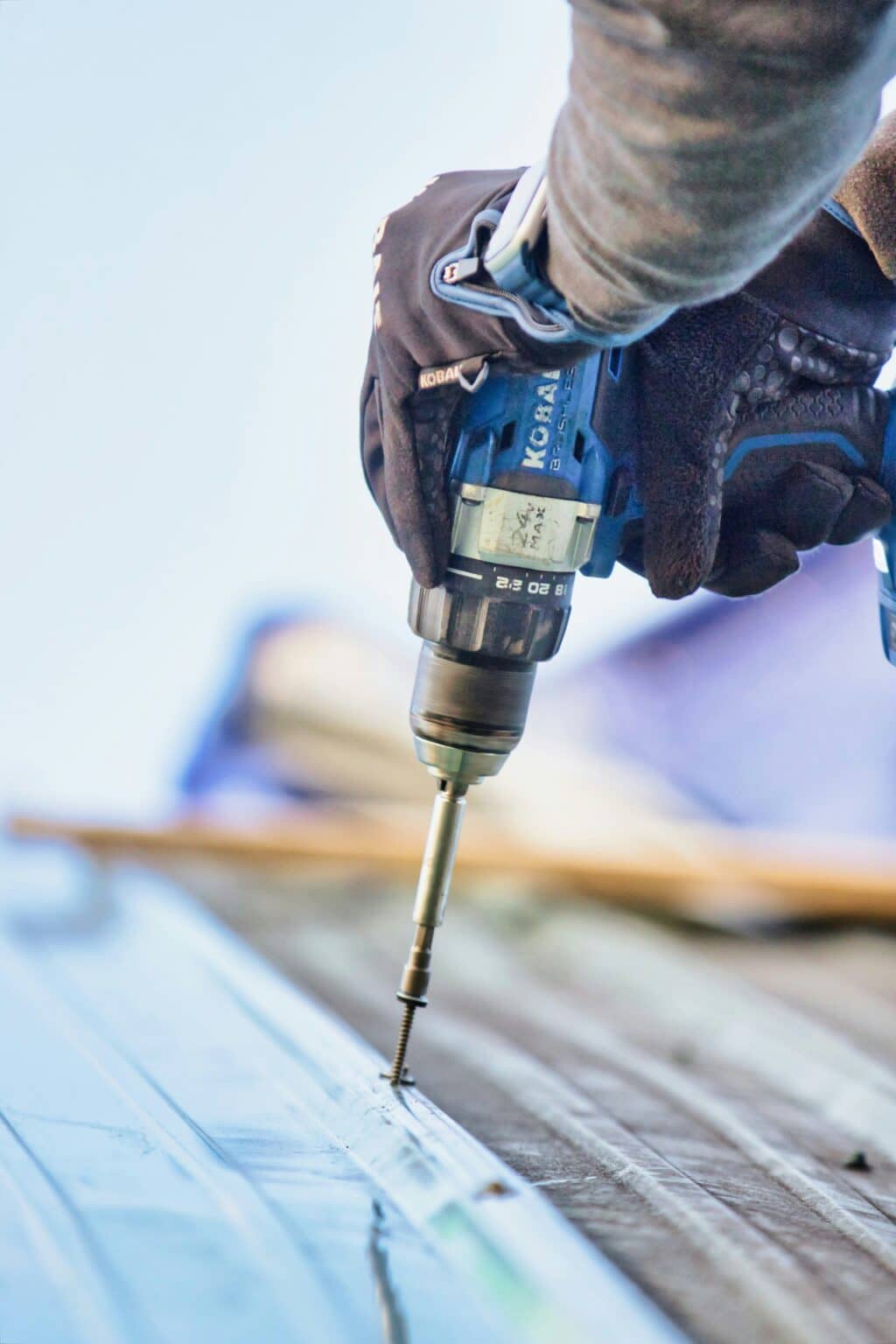 Getting Roofing Services Don’t Make These 6 Mistakes Getting Roofing Services Don’t Make These 6 Mistakes