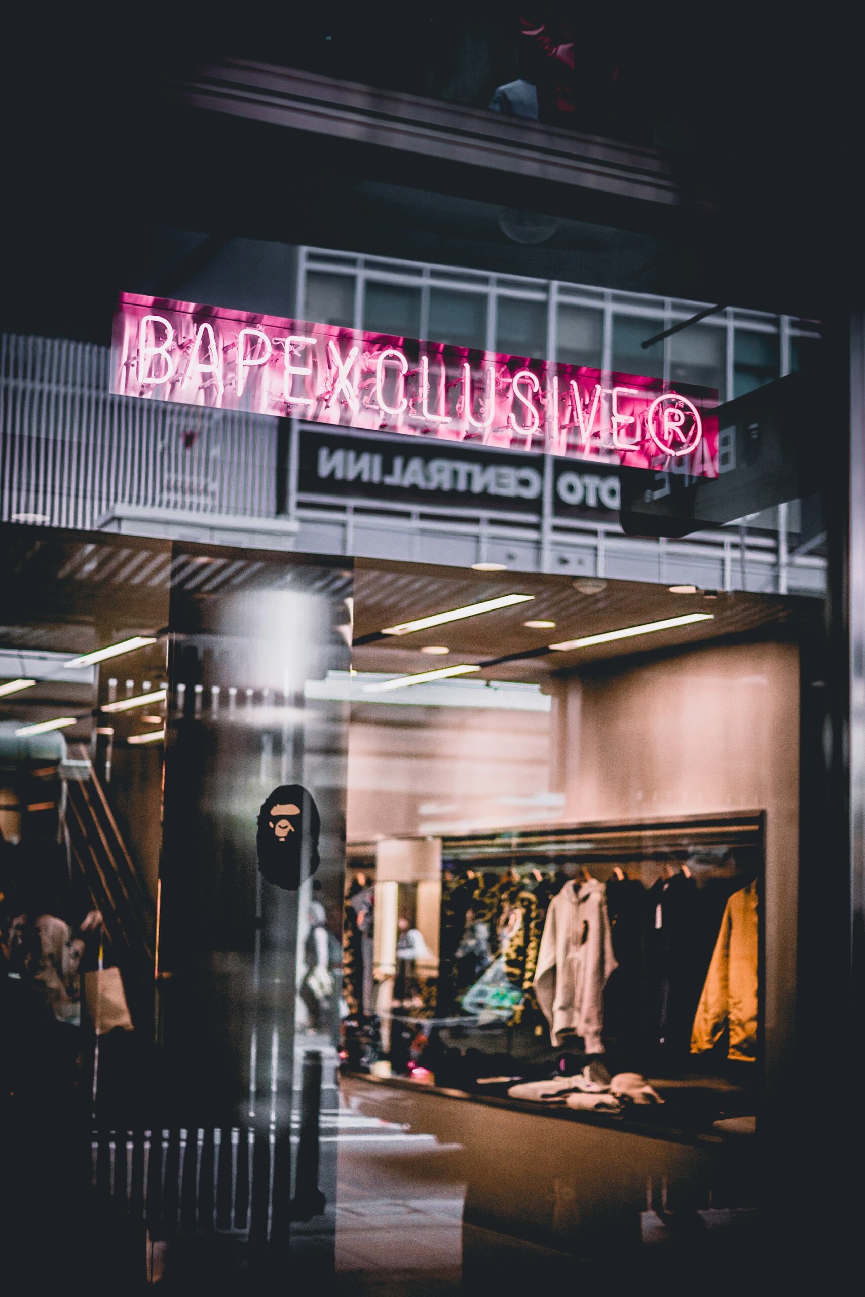 In-Store Digital Signage Article Image