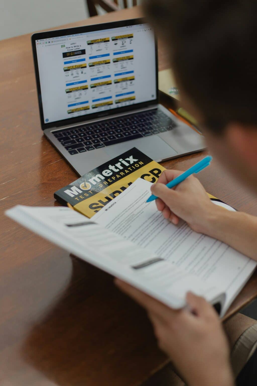 Benefits Enrolling Online Business School Benefits Enrolling Online Business School