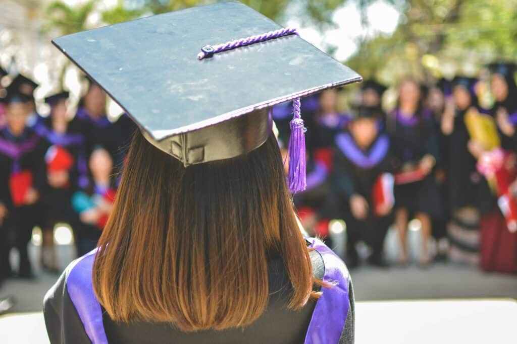 10 Reasons To Pursue A Master’s Degree For Career Advancement