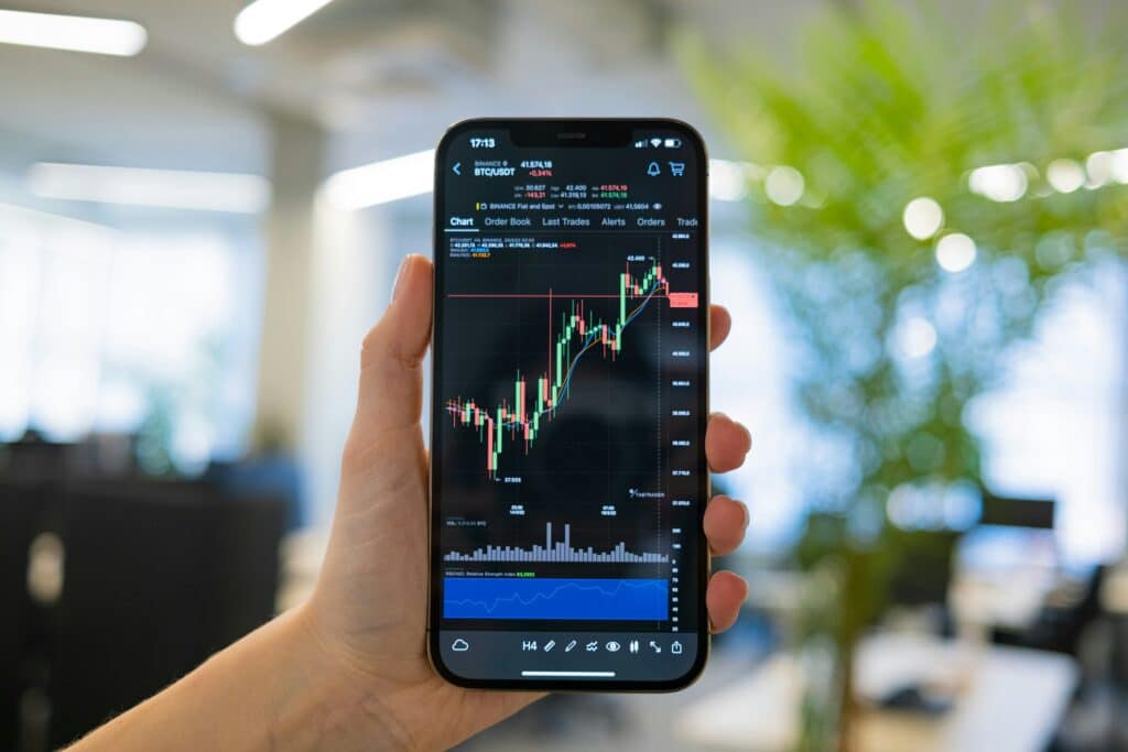 The Impact Of Market Movements On Cryptocurrency Values The Impact Of Market Movements On Cryptocurrency Values