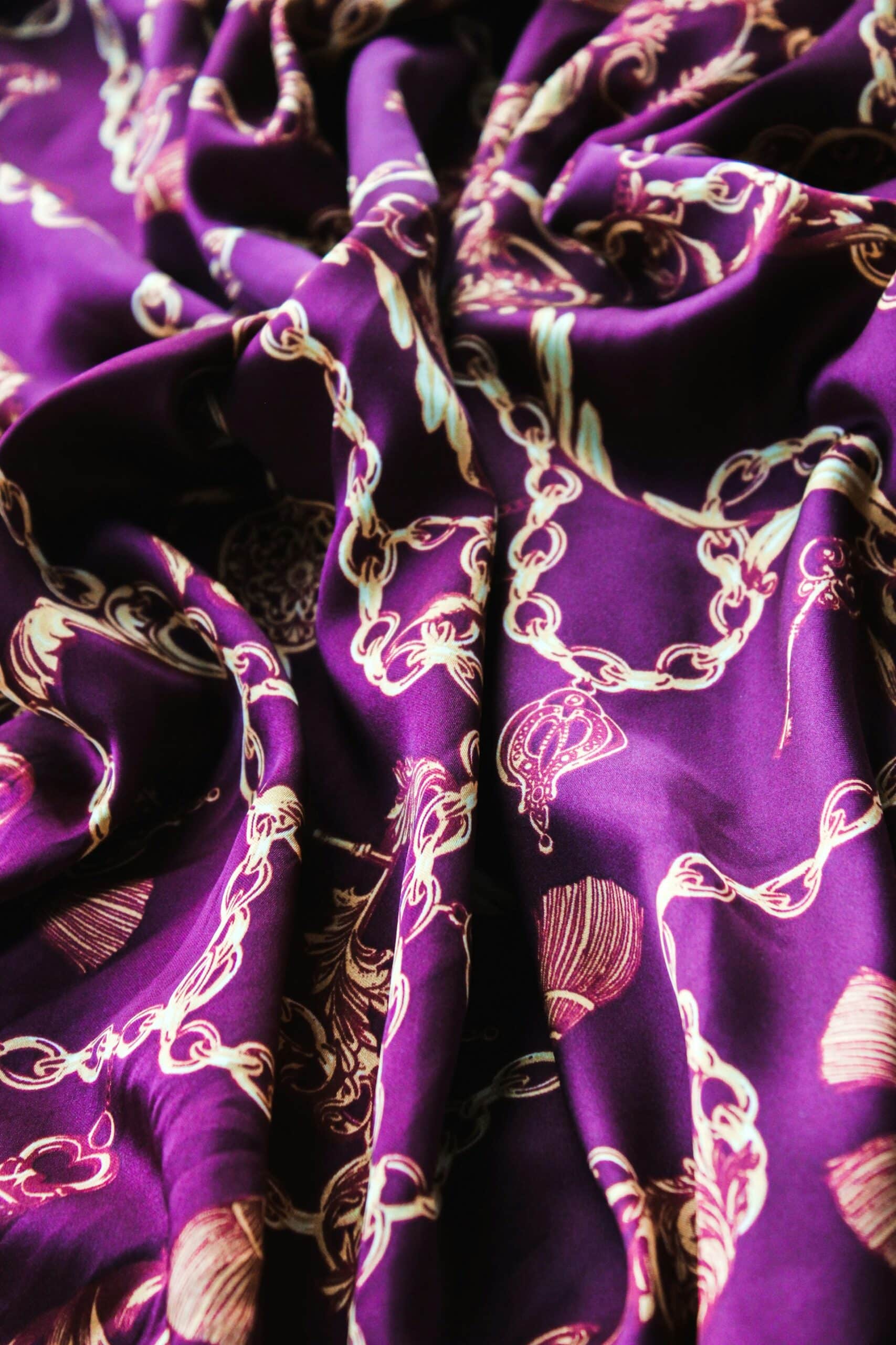 Slot Jewelry Scarf Design Article Image