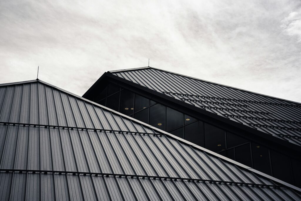 How Insulated Metal Roofing Improves Energy Efficiency In Commercial Buildings