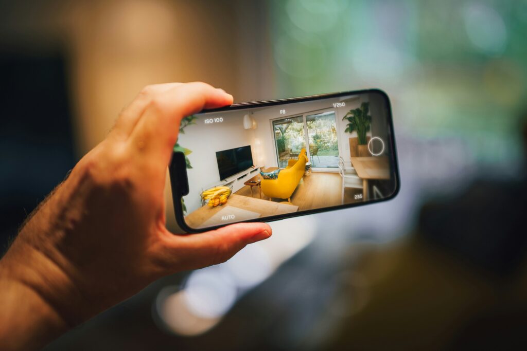 AR-Powered Customer Engagement: Redefining The Shopping Experience