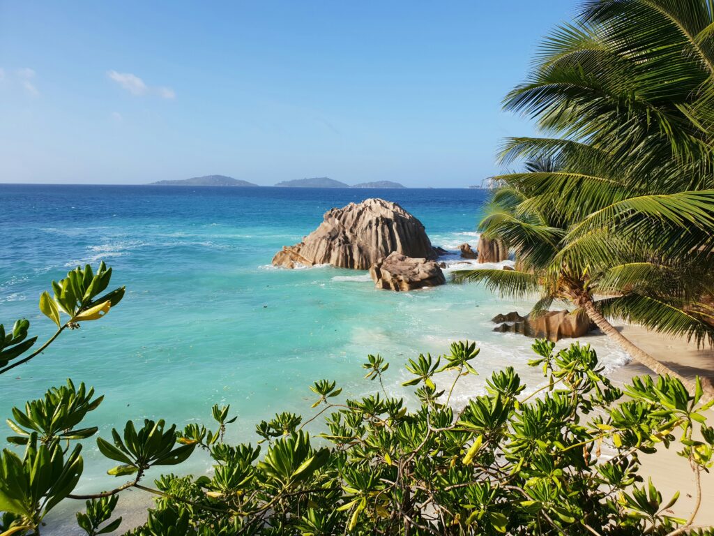 Things To Do In La Digue And The Surrounding Islands By Charter Boat