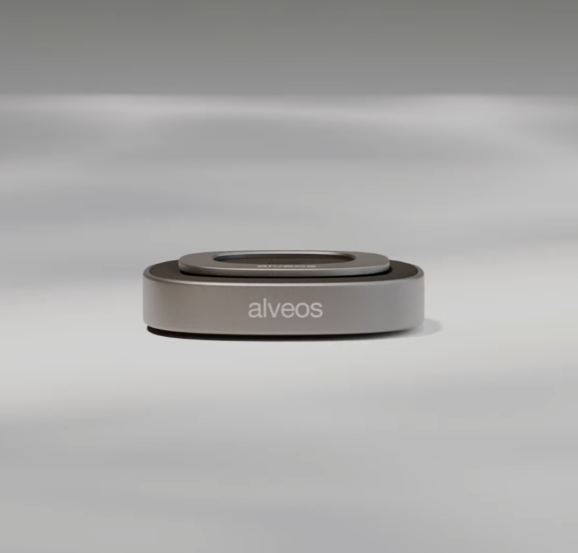 Alveo One Breath Wearable Gadget