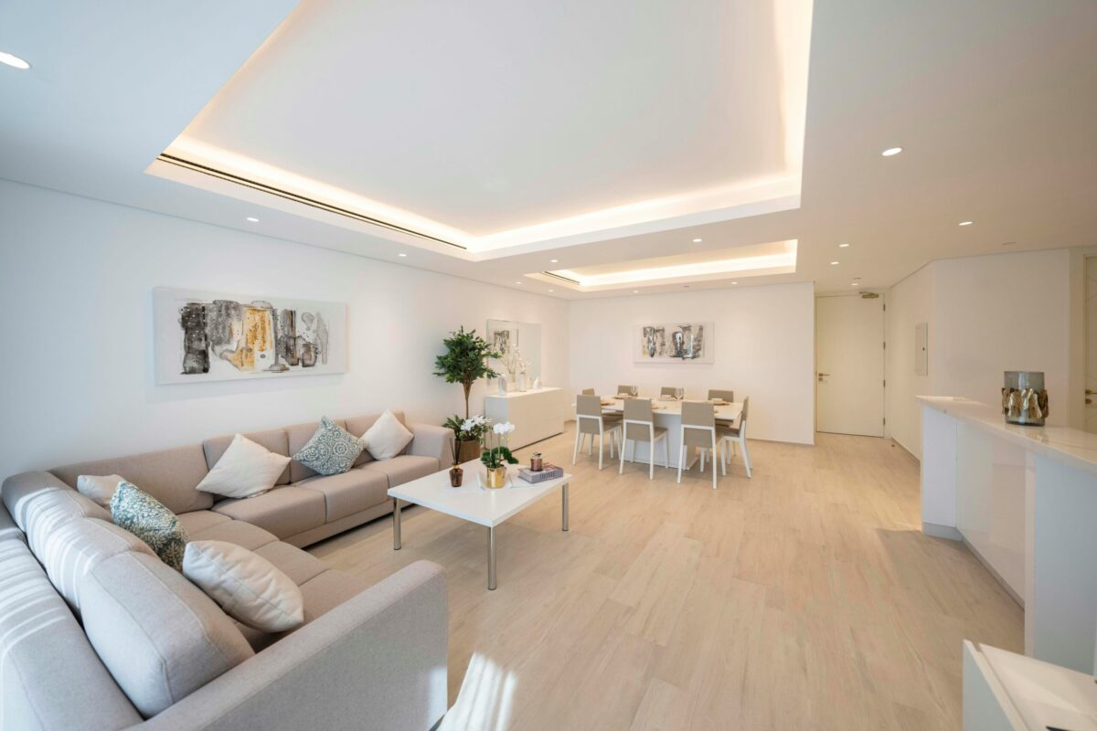 Transforming Real Estate Experiences With Dynamic Lighting Solutions