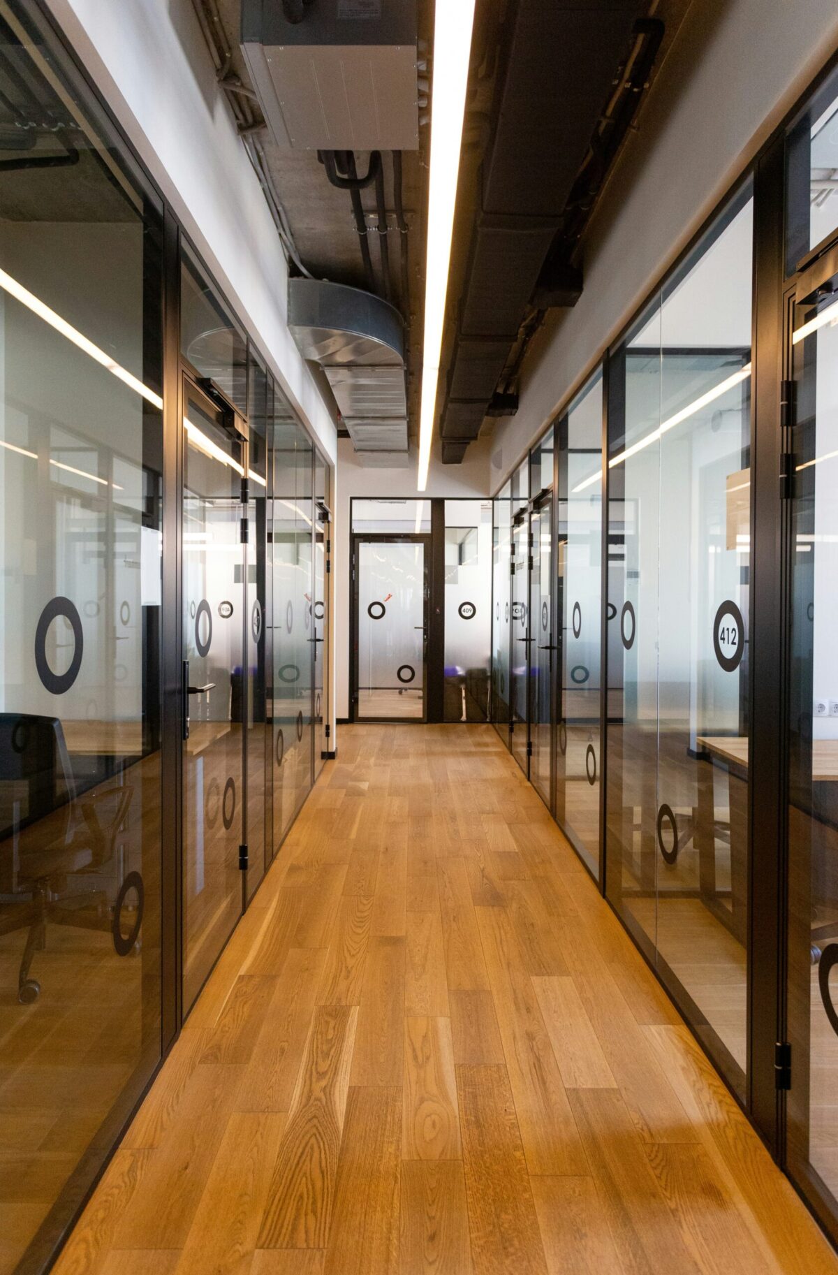 Dan Herbatschek Explores Staying Thoughtful In A Faster, Tech-Driven Workplace Footer image